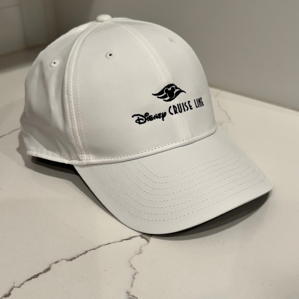 Nike Disney Cruise Line Dri-FIT Club Cap Mens White Baseball Hat M/L